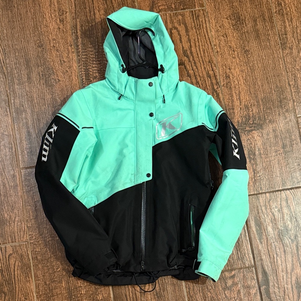 Klim Women's Ski & Snow Jacket - Mint and Black